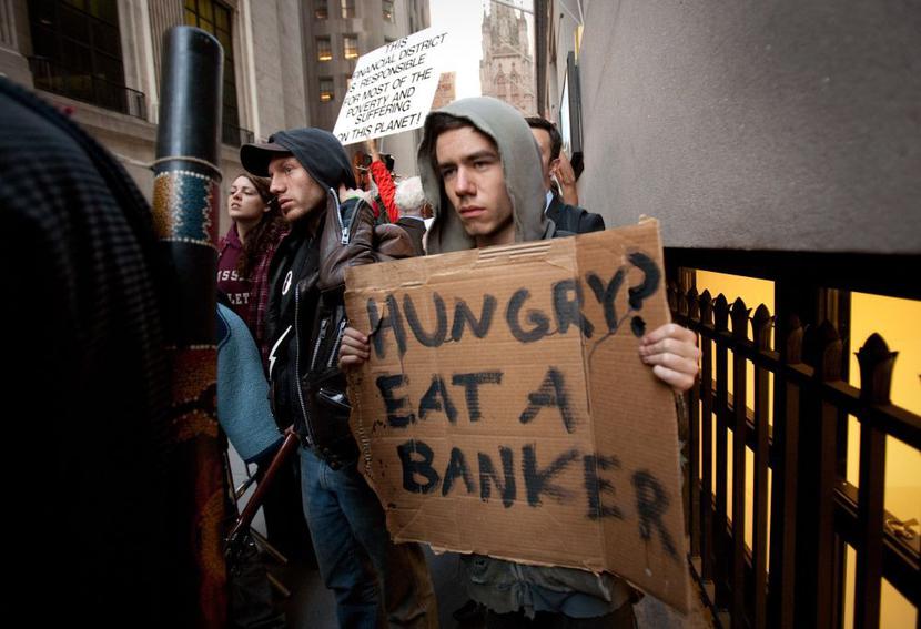 Zamieszki na Wall Street (źródło: Bloomberg) Zamieszki na Wall Street (źródło: Bloomberg)