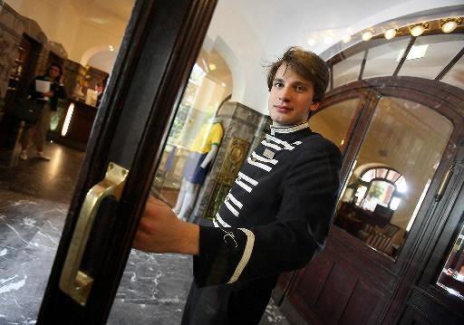 Źródło: Bloomberg Źródło: Bloomberg