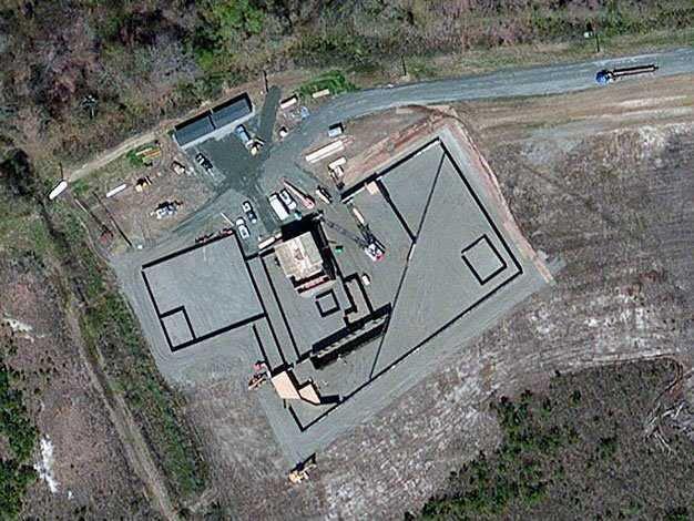 Strona internetowa Cryptome opublikowała zdjęcia tajnej bazy CIA, które zostało umieszczone w serwisie mapowym Bing. Strona internetowa Cryptome opublikowała zdjęcia tajnej bazy CIA, które zostało umieszczone w serwisie mapowym Bing.