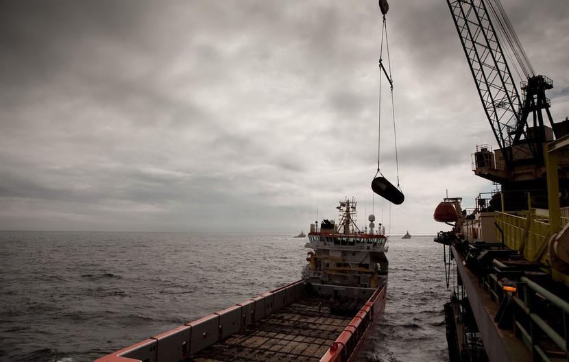 Gazociąg Nord Stream, układanie na Morzu Bałtyckim Gazociąg Nord Stream, układanie na Morzu Bałtyckim