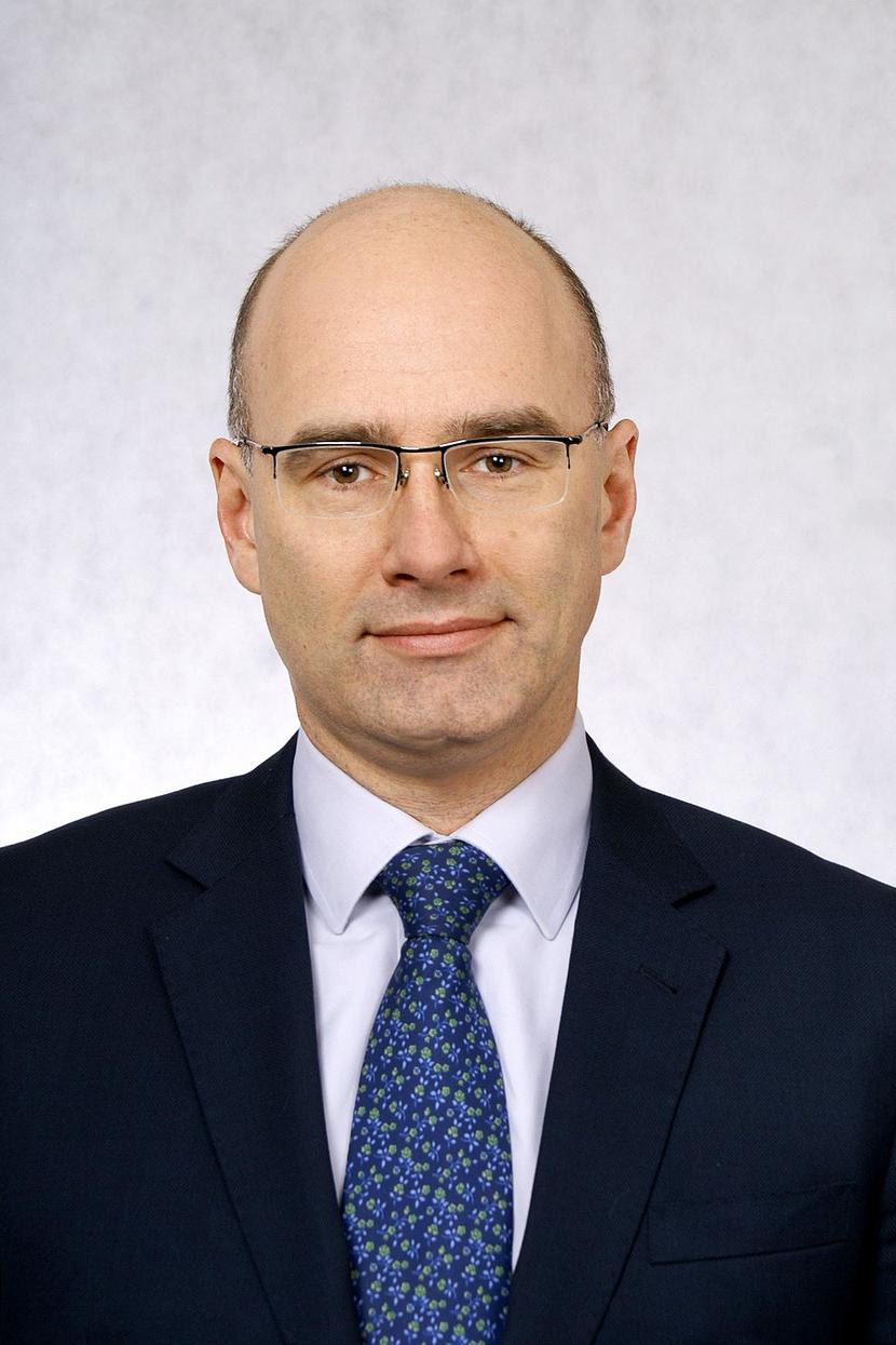 W kierunku konsultingu: W kierunku konsultingu: