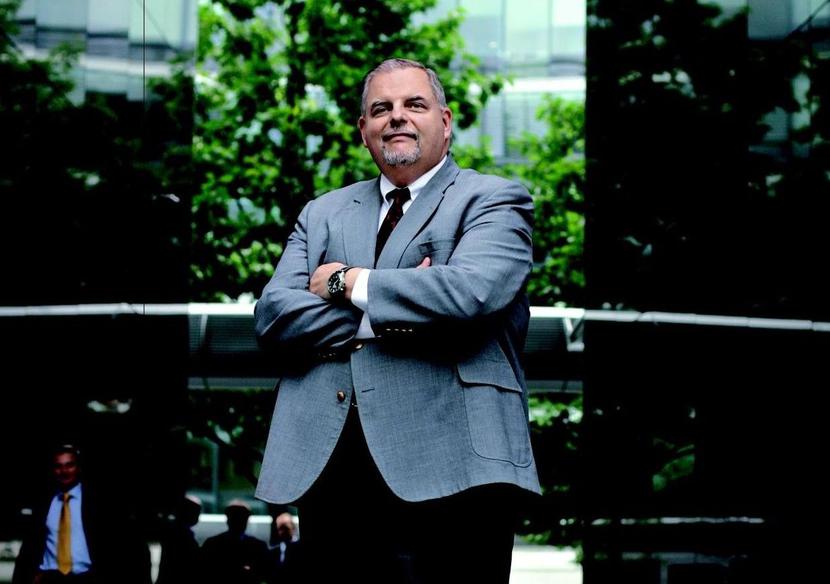 Guy Simmons, dyrektor w dziale inwestycji hotelowo-rekreacyjnych w Colliers International Guy Simmons, dyrektor w dziale inwestycji hotelowo-rekreacyjnych w Colliers International