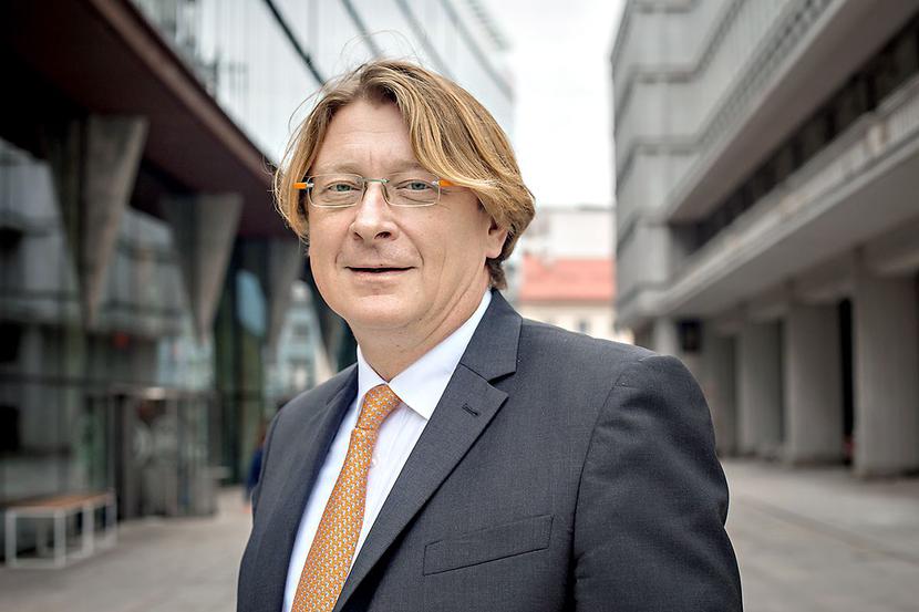 SZERSZA INTERPRETACJA: SZERSZA INTERPRETACJA: