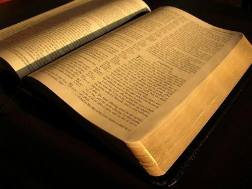 Według ostatnich badań Pew Research Center na świecie żyje 2,2 mld chrześcijan. Ilu z nich ma Biblię? Fot. iStock Według ostatnich badań Pew Research Center na świecie żyje 2,2 mld chrześcijan. Ilu z nich ma Biblię? Fot. iStock