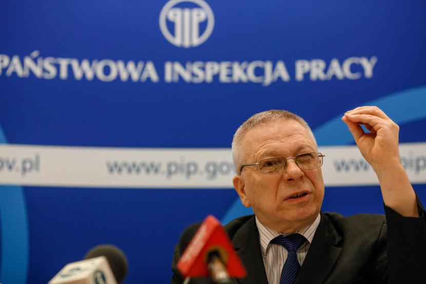 SPECJALIŚCI: SPECJALIŚCI: