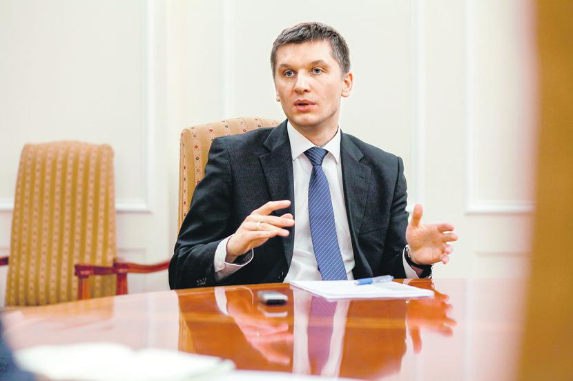 Piotr Nowak, wiceminister finansów Piotr Nowak, wiceminister finansów