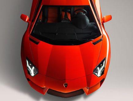 Lamborghini Aventador (fot. Lamborghini) Lamborghini Aventador (fot. Lamborghini)