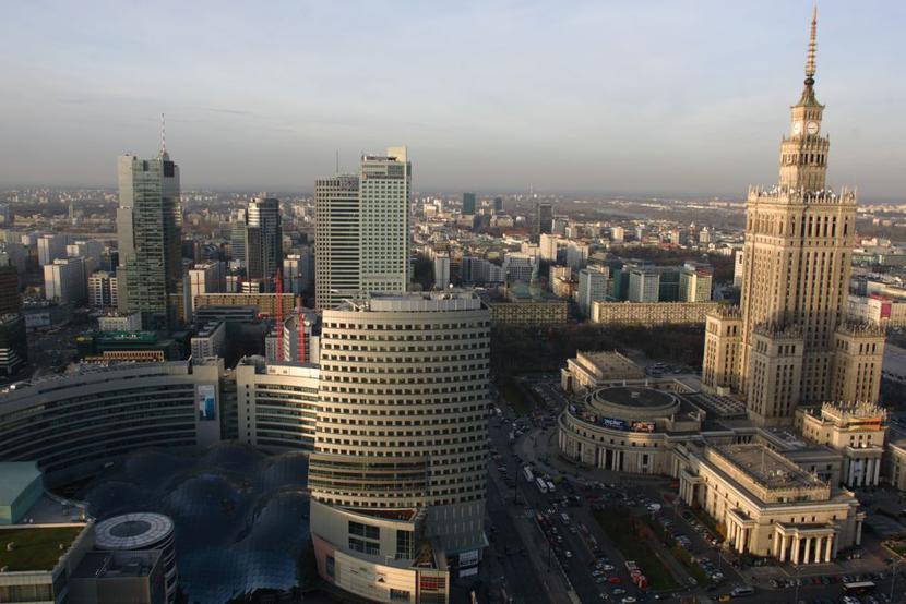 Śródmieście spadło w rankingu popularności stołecznych dzielnic. Śródmieście spadło w rankingu popularności stołecznych dzielnic.