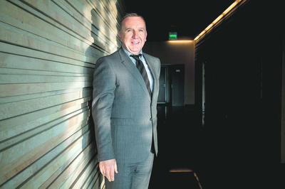 Michał Sołowow szuka kupca na pakiet akcji Echo Investment od blisko roku przez londyński Citibank. Potrzebuje pieniędzy na inwestycje w inne spółki z portfela.