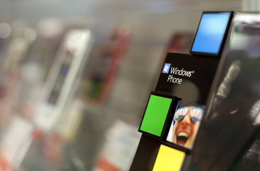 Aplikacja YouTube, najpopularniejszej platformy wideo, której właścicielem jest Google, po trzech miesiącach przerwy, powraca na platformę mobilną Windows Phone (Fot. Bloomberg) Aplikacja YouTube, najpopularniejszej platformy wideo, której właścicielem jest Google, po trzech miesiącach przerwy, powraca na platformę mobilną Windows Phone (Fot. Bloomberg)