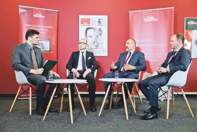 Uczestnicy debaty „Pulsu Biznesu” zgodzili się, że na odbicie małych i średnich spółek trudno liczyć w sytuacji, w której na rynku brakuje zaufania , której wyrazem jest m.in. odpływ pieniędzy z funduszy inwestycyjnych.