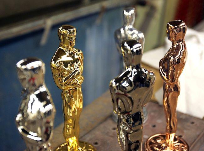 Statuetki Oscarów przygotowywane w fabryce w Chicago fot. Bloomberg Statuetki Oscarów przygotowywane w fabryce w Chicago fot. Bloomberg