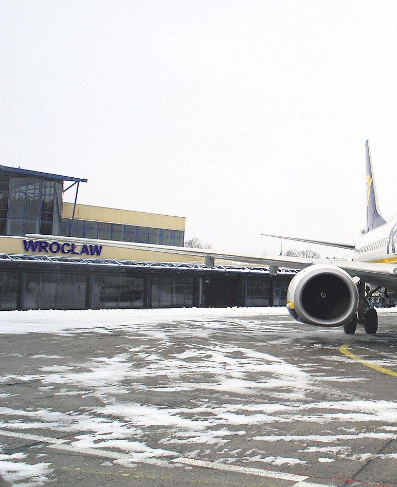 Lotnisko we Wrocławiu Lotnisko we Wrocławiu