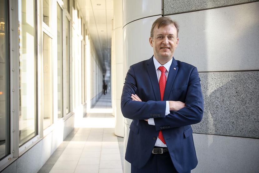 W grupie siła: W grupie siła: