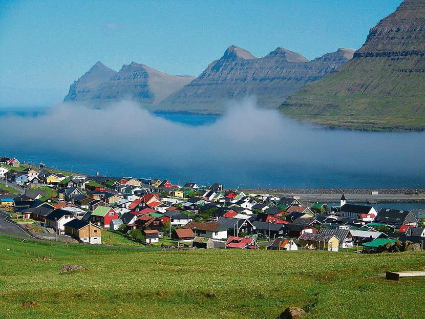 KRÓLESTWO ŁOSOSIA: KRÓLESTWO ŁOSOSIA: