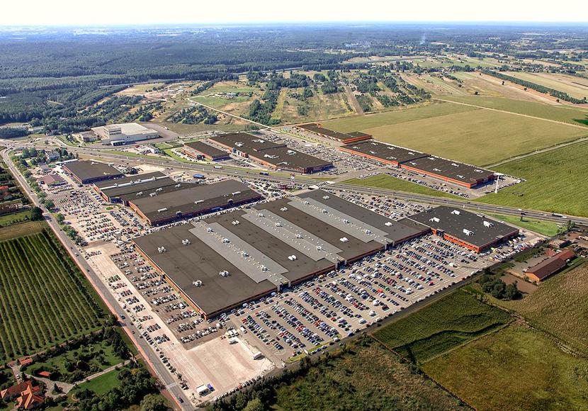 ZAKUPY, ROZRYWKA I RENESANS: ZAKUPY, ROZRYWKA I RENESANS: