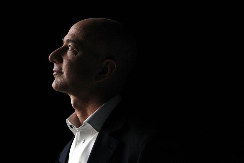 Największy internetowy detalista, Amazon bierze się za handlowanie dziełami sztuki (Fot. Bloomberg) Największy internetowy detalista, Amazon bierze się za handlowanie dziełami sztuki (Fot. Bloomberg)