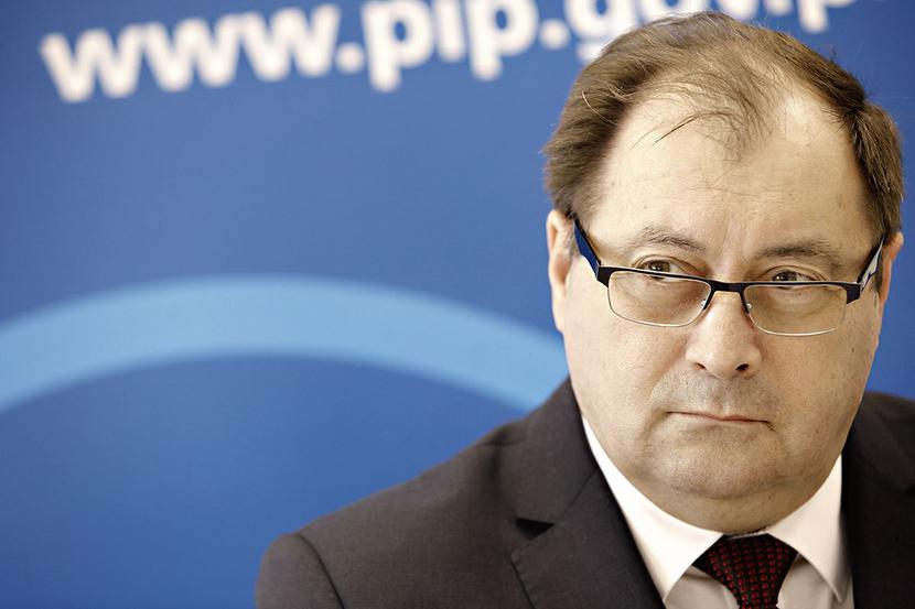ROSZCZENIA ZA GORĄCĄ LINIĘ: ROSZCZENIA ZA GORĄCĄ LINIĘ: