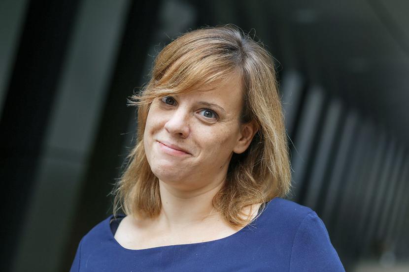 WYSOKO POSTAWIONA POPRZECZKA: WYSOKO POSTAWIONA POPRZECZKA: