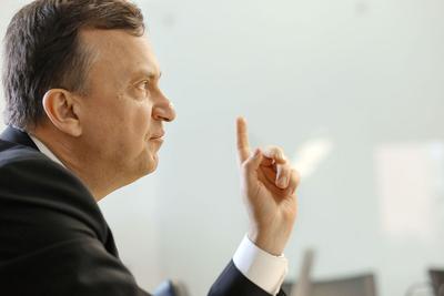 Wiesław Żyznowski, prezes Mercatora mający prawie dwie trzecie jego akcji, na początku tego roku kupował je, gdy kurs był poniżej 10 zł. Akcje warte są teraz ponad dziesięć razy więcej, a giełdowy majątek kwalifikuje go na listę 100 najbogatszych Polaków.
