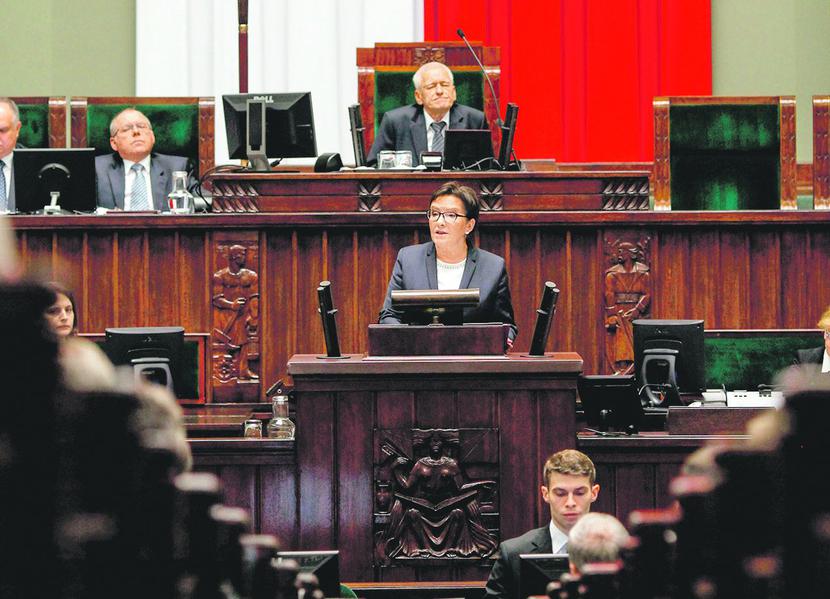 ZIMNY PRYSZNIC: ZIMNY PRYSZNIC: