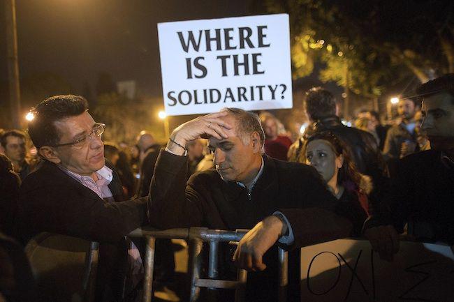 Zdjęcie z demonstracji na Cyprze FOT. Bloomberg Zdjęcie z demonstracji na Cyprze FOT. Bloomberg
