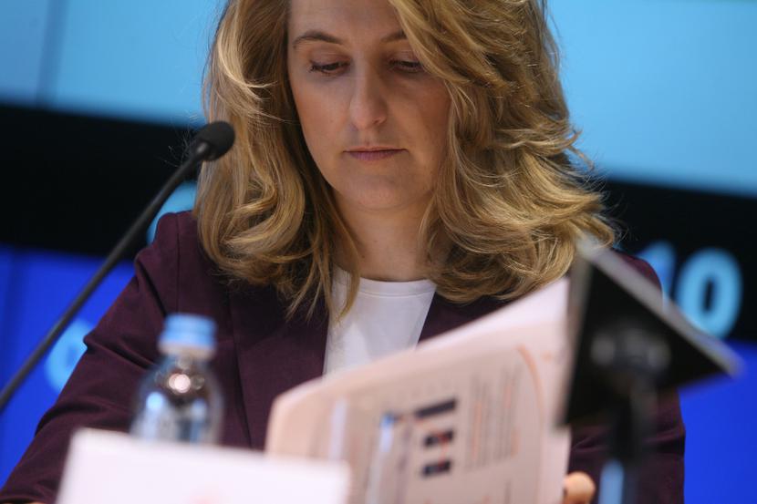 Grażyna Piotrowska-Oliwa, prezes PGNiG (Fot: Grzegorz Kawecki, Grażyna Piotrowska-Oliwa, prezes PGNiG (Fot: Grzegorz Kawecki,