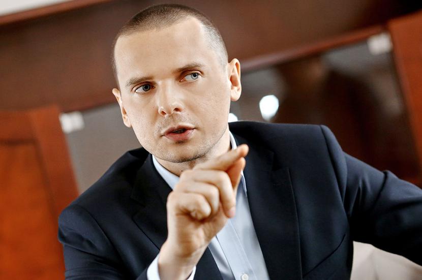 Rewolucjonista: Rewolucjonista: