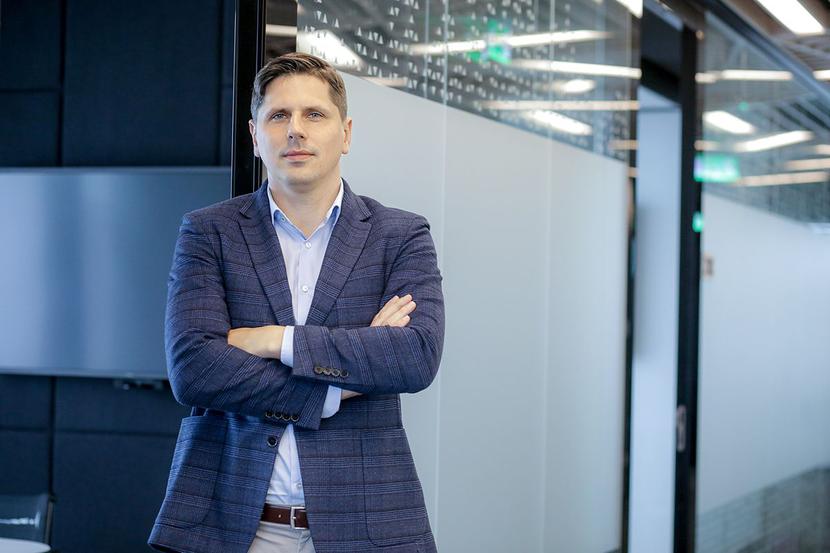 BEZ POCHOPNYCH DZIAŁAŃ: BEZ POCHOPNYCH DZIAŁAŃ: