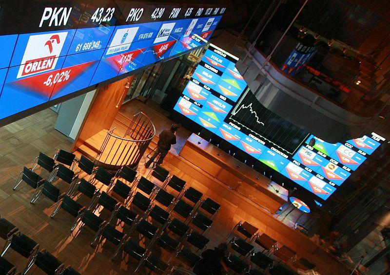 GPW, sala notowań (fot. Grzegorz Kawecki, Puls Biznesu) GPW, sala notowań (fot. Grzegorz Kawecki, Puls Biznesu)