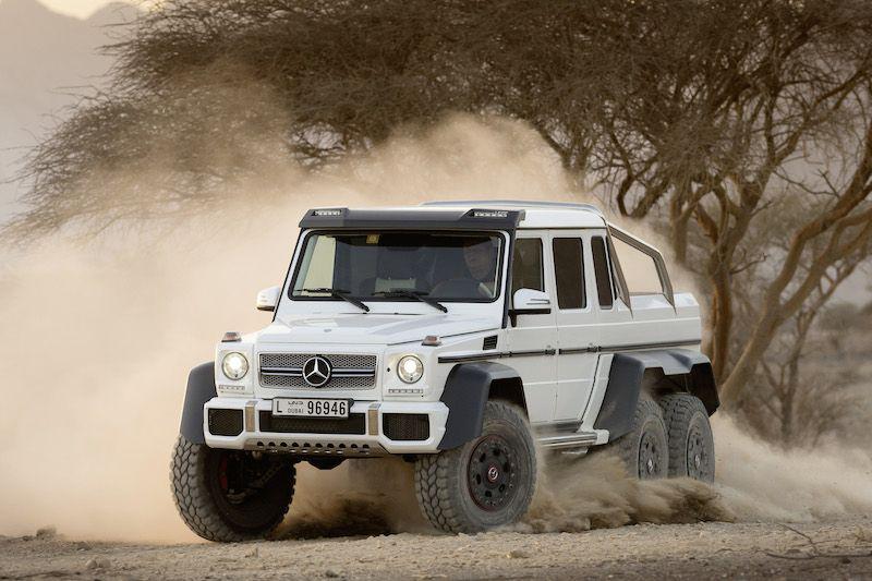 Mercedes-Benz G 63 AMG 6×6 w pustynnym terenie fot. Daimler AG Mercedes-Benz G 63 AMG 6×6 w pustynnym terenie fot. Daimler AG