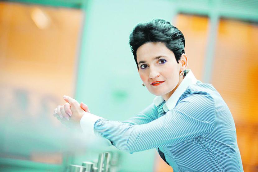 CHCĄ WIĘCEJ: CHCĄ WIĘCEJ: