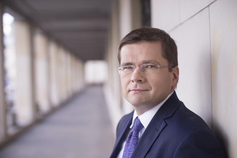 PIENIĄDZE NA KURSY: PIENIĄDZE NA KURSY: