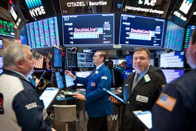 NYSE, Wall Street
