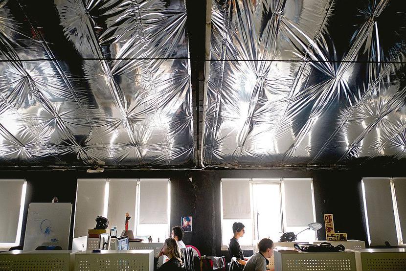 COWORKING: COWORKING: