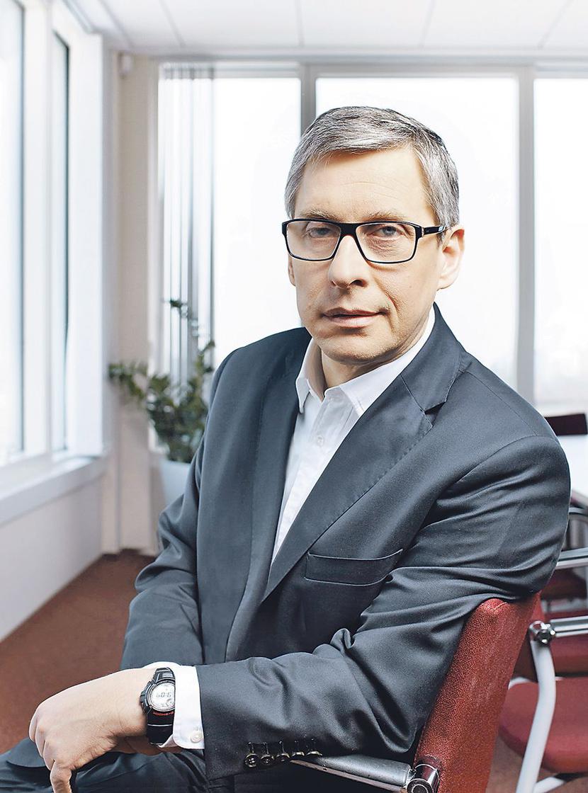 CZTEROKROTNY ZWROT: CZTEROKROTNY ZWROT: