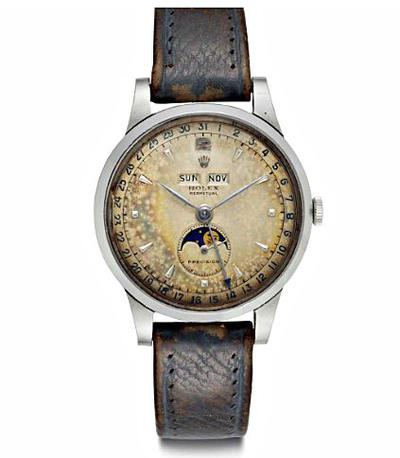 IDEALNY STAN: Rolex z lat 50., którego ciemna tarcza całkowicie wyblakła, osiągnął równowartość ponad 640 tys. zł — właśnie dlatego, że nikt go nie odnawiał.