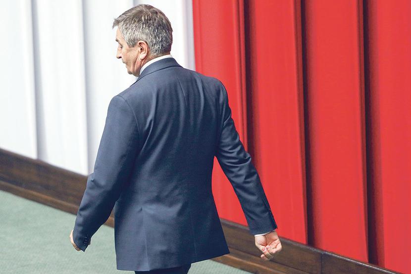TRIO ZDECYDUJE: TRIO ZDECYDUJE: