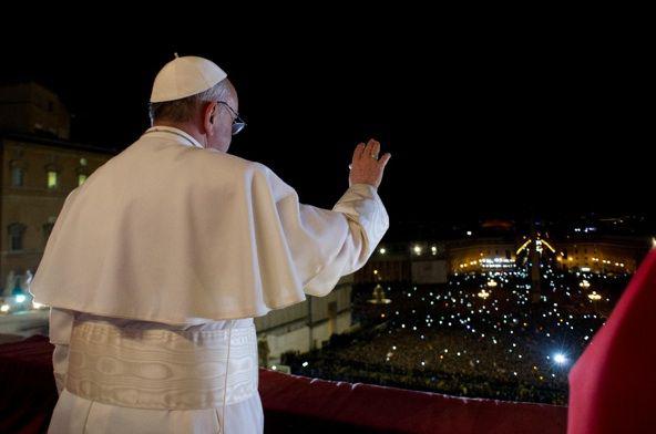 Papież Franciszek podczas pierwszego spotkania z wiernymi FOT. vatican.va Papież Franciszek podczas pierwszego spotkania z wiernymi FOT. vatican.va