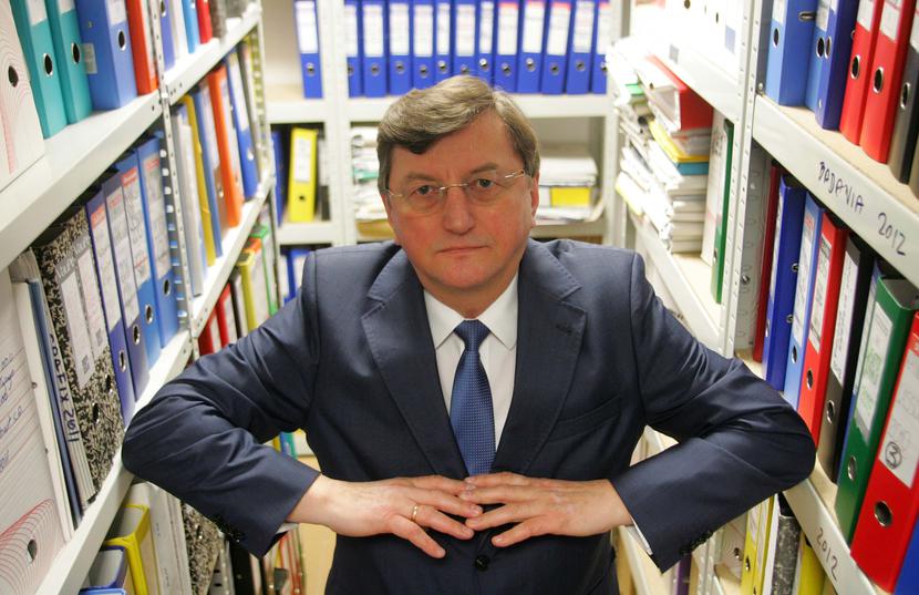 POZIOM BEZ ZMIAN: POZIOM BEZ ZMIAN:
