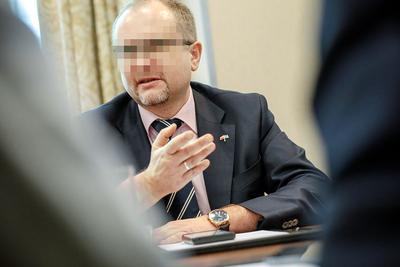 Konrad K., prezes i twórca GetBacku, został aresztowany na trzy miesiące. Postawiono mu zarzuty: usiłowania wyłudzenia 250 mln zł z Polskiego Funduszu Rozwoju, wyrządzenia szkody majątkowej GetBackowi na łączną kwotę 23 mln zł (z czego 15 mln zł miał przywłaszczyć), a także podawania nieprawdy w raportach giełdowych.