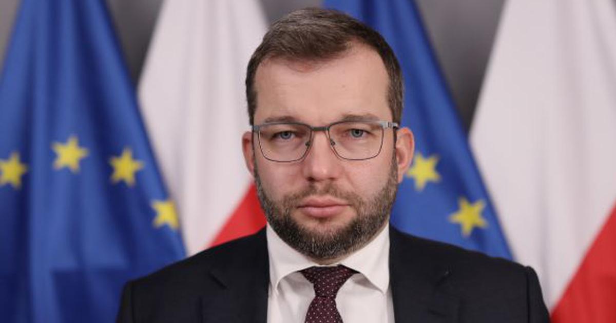 Grzegorz Puda Pkb Jest Bardzo Wysoki A Sytuacja Polski Na Tle Kraj W