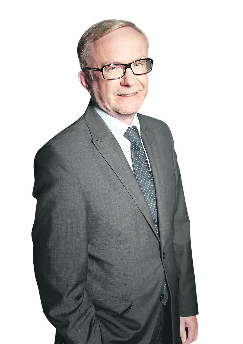 WŁASNYMI SIŁAMI: WŁASNYMI SIŁAMI: