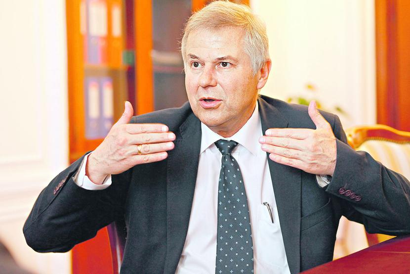 PRIORYTETEM KAPITALIZACJA: PRIORYTETEM KAPITALIZACJA: