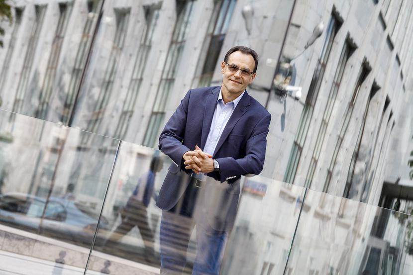 WIARA SPIENIĘŻONA: WIARA SPIENIĘŻONA: