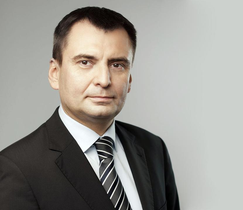 JAK AKSAMIT: JAK AKSAMIT: