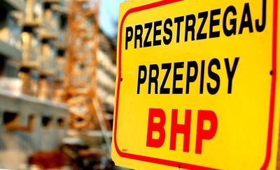 Państwowa Inspekcja Pracy zapowiada, że nadal będzie wspierać osoby świadczące pracę na podstawie innej niż stosunek pracy, a także zatrudniających ich przedsiębiorców i pracodawców, udzielając porad w zakresie bezpieczeństwa i higieny pracy. Będzie to robić także w trakcie kontroli.