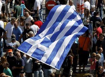 Flaga Grecji; fot. Bloomberg Flaga Grecji; fot. Bloomberg