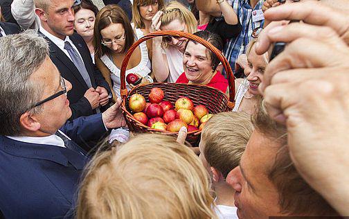 Prezydent w Ostrowie Wielkopolskim; fot. Wojciech Olkusnik Prezydent w Ostrowie Wielkopolskim; fot. Wojciech Olkusnik