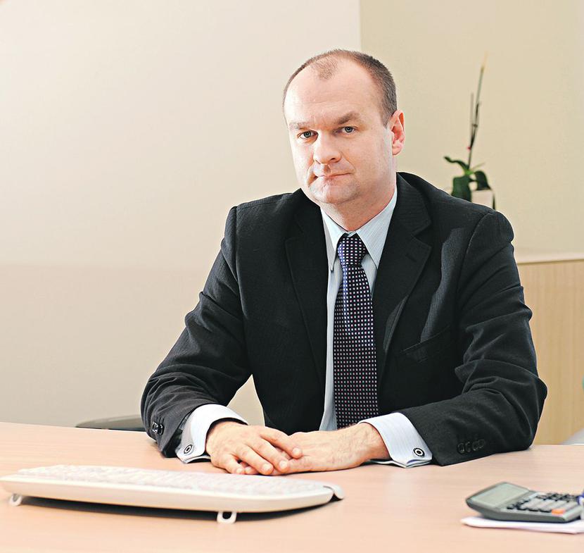 WYŻSZA PÓŁKA: WYŻSZA PÓŁKA: